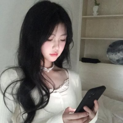 皇室画廊 在线观看封面